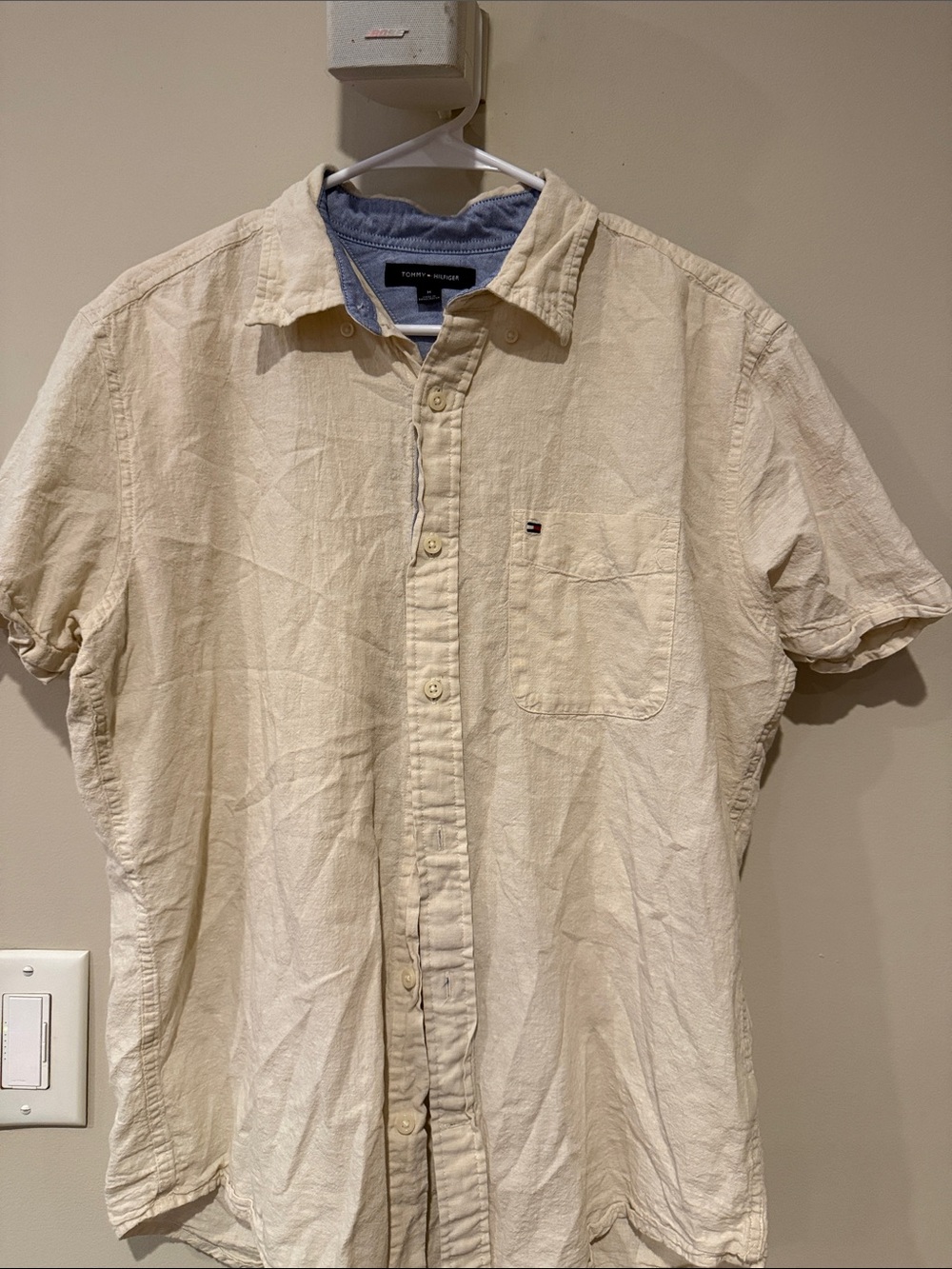 Tommy Hilfiger Cream Short-Sleeve Button-Down Shirt with Pocket